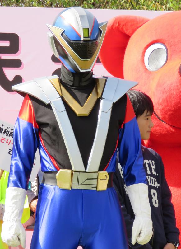 Ｖマスク２