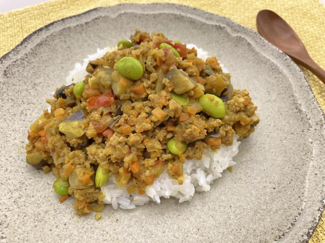 夏野菜のキーマカレー