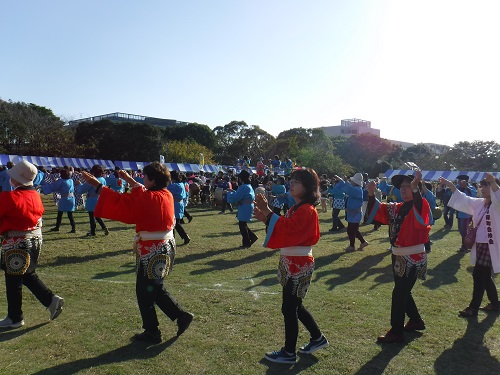 総踊り