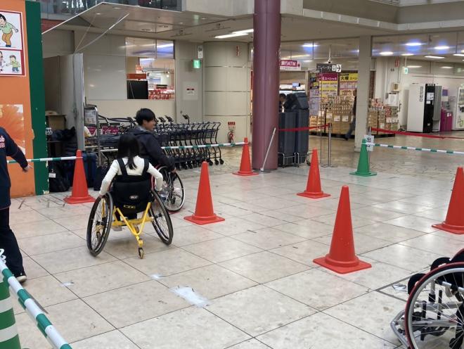 競技用車いす試乗体験
