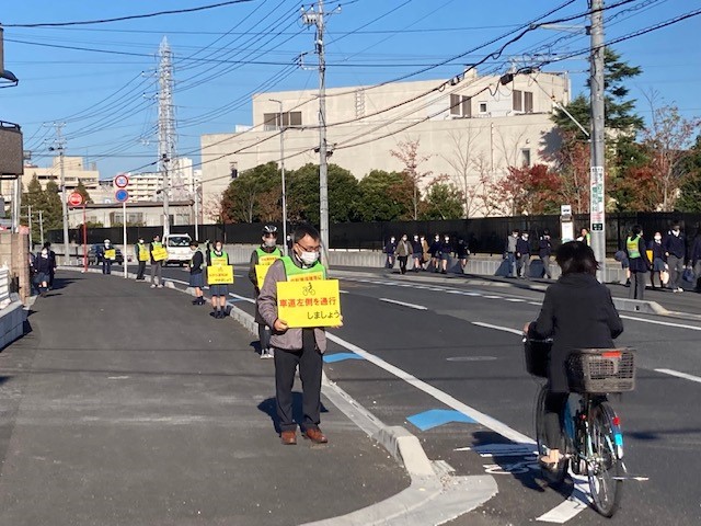 街頭啓発2回目_4