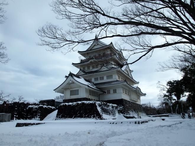 /kyoiku/shogaigakushu/shogaigakushu/kyodo/images/snowcastle_1.jpg