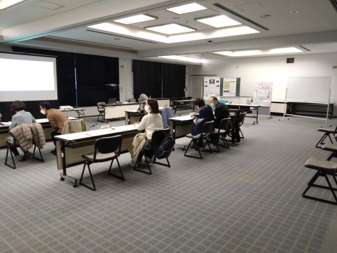 R4中間報告会1