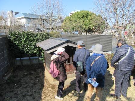 駅前地蔵