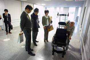 階段昇降機デモンストレーション