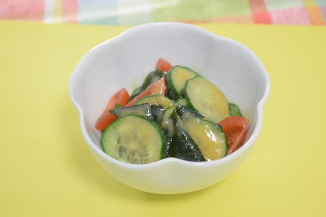 きゅうりとわかめの酢味噌和え