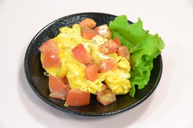 トマトオムレツ