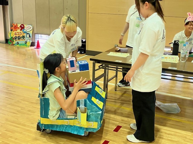 配達員の写真