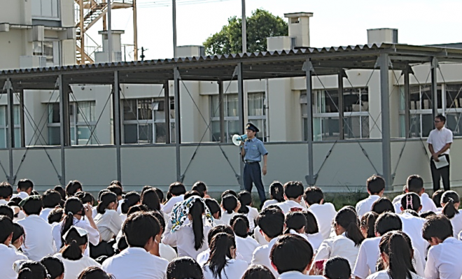 中等避難訓練
