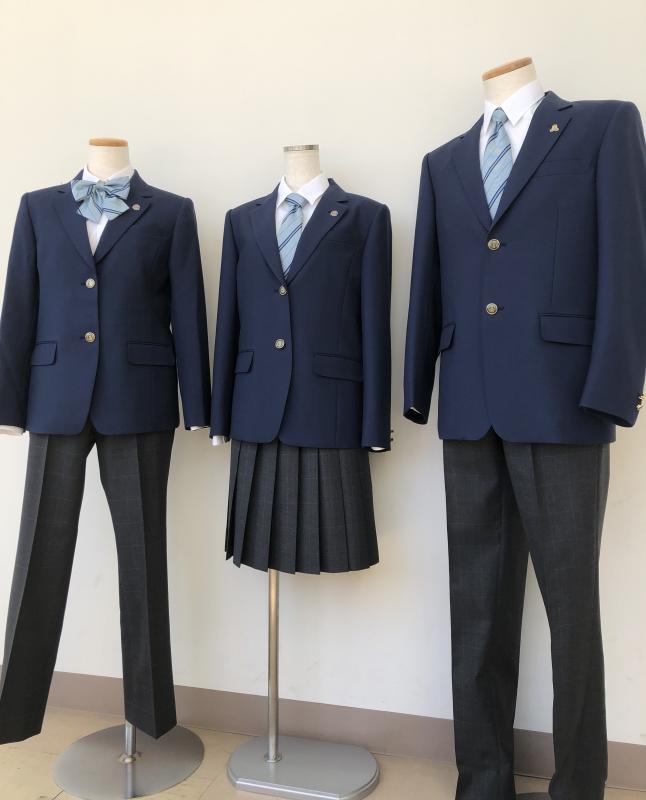 制服