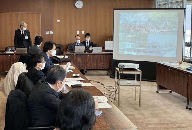 041223超高齢特委視察（金沢市）