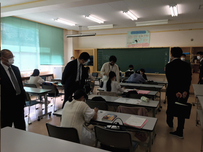 ライトポート中央