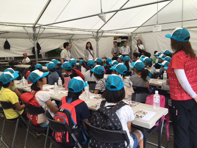 見学控室