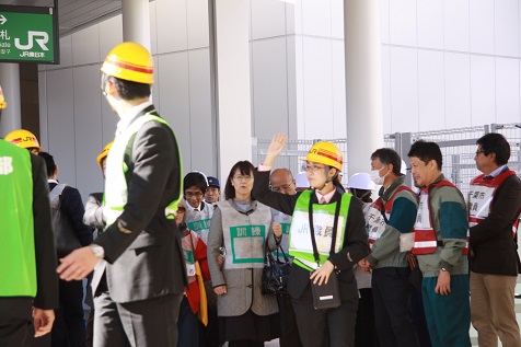誘導訓練（JR会場）