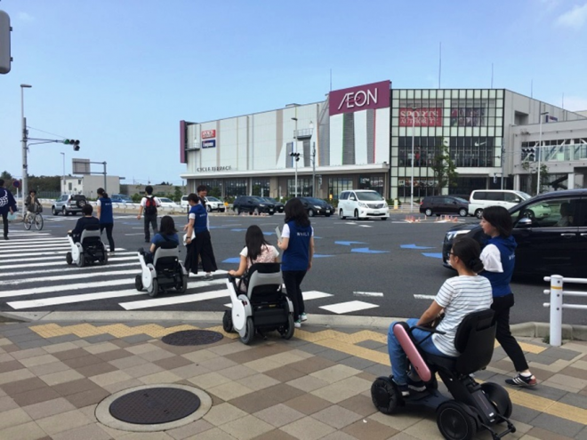 ユニバーサル未来社会の実現を目指して