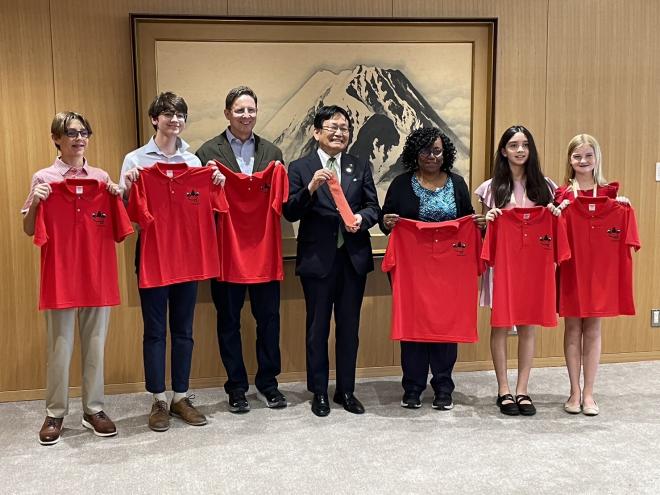 ヒューストン市River Oaks Baptist School表敬訪問