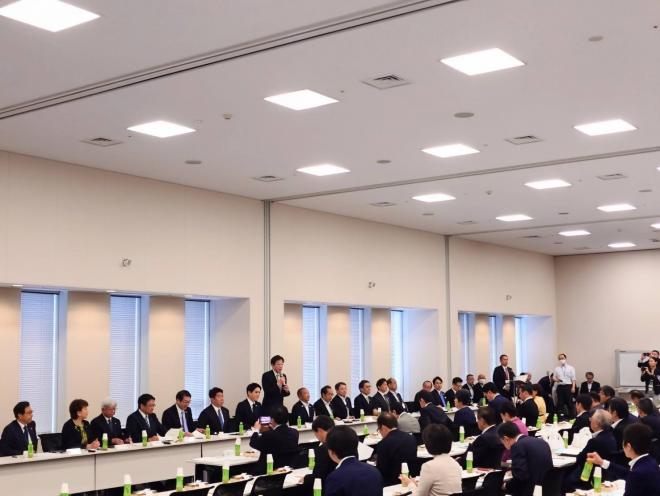 国会議員の会