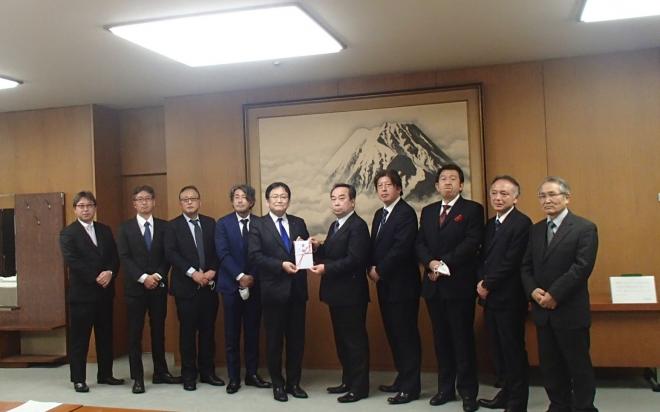 ２０２２造園組合贈呈式写真