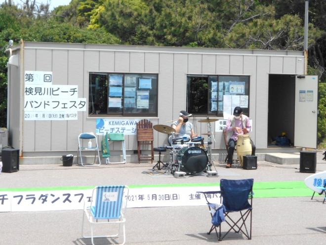 ドラム演奏